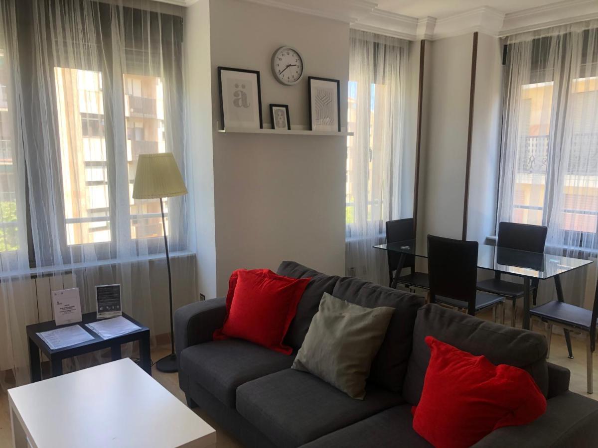 Artheus Apartamentos Salamanca Exterior photo